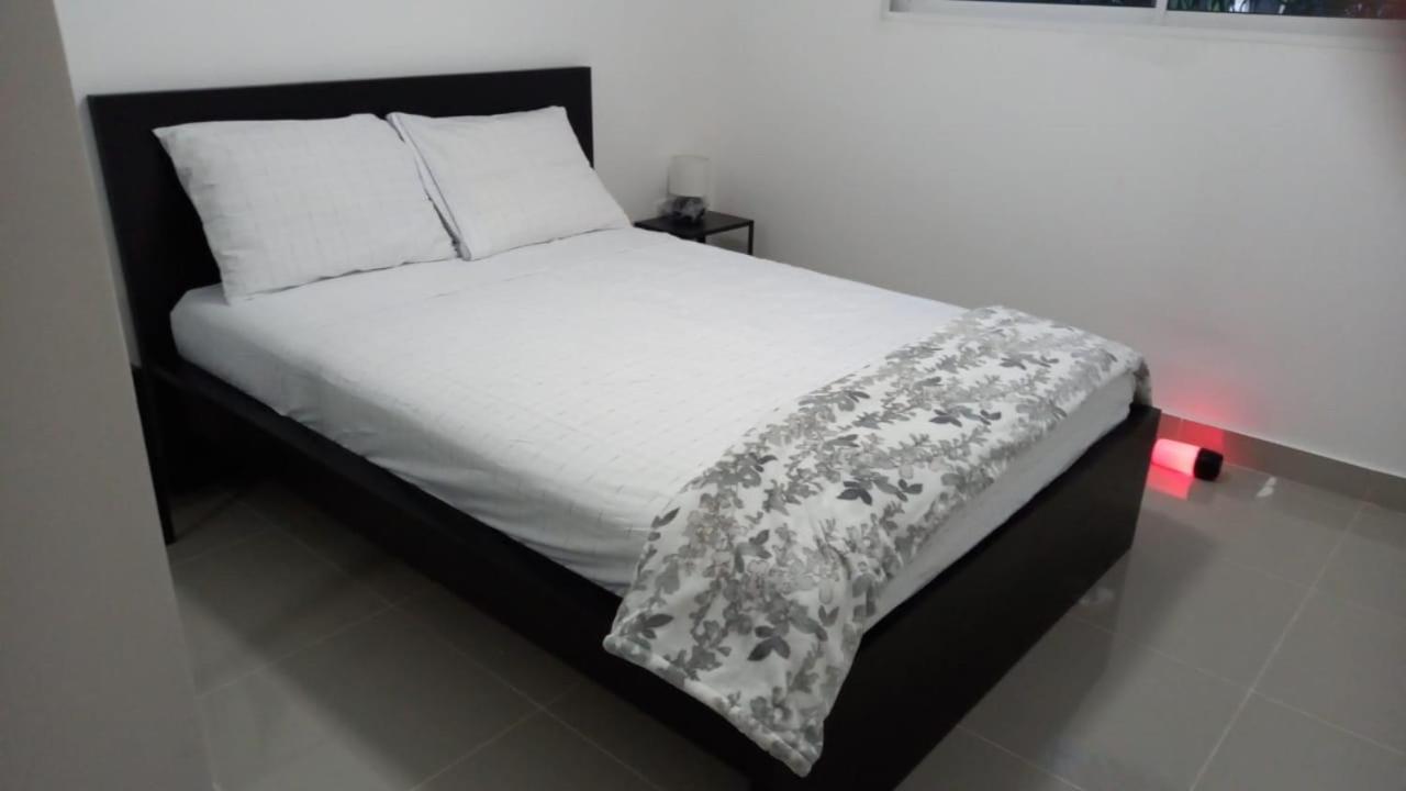 Your Space Piscina, Parque Infantil, 3 Habitaciones , Res Breezes Santiago Сантьяго-де-лос-Кабальерос Экстерьер фото