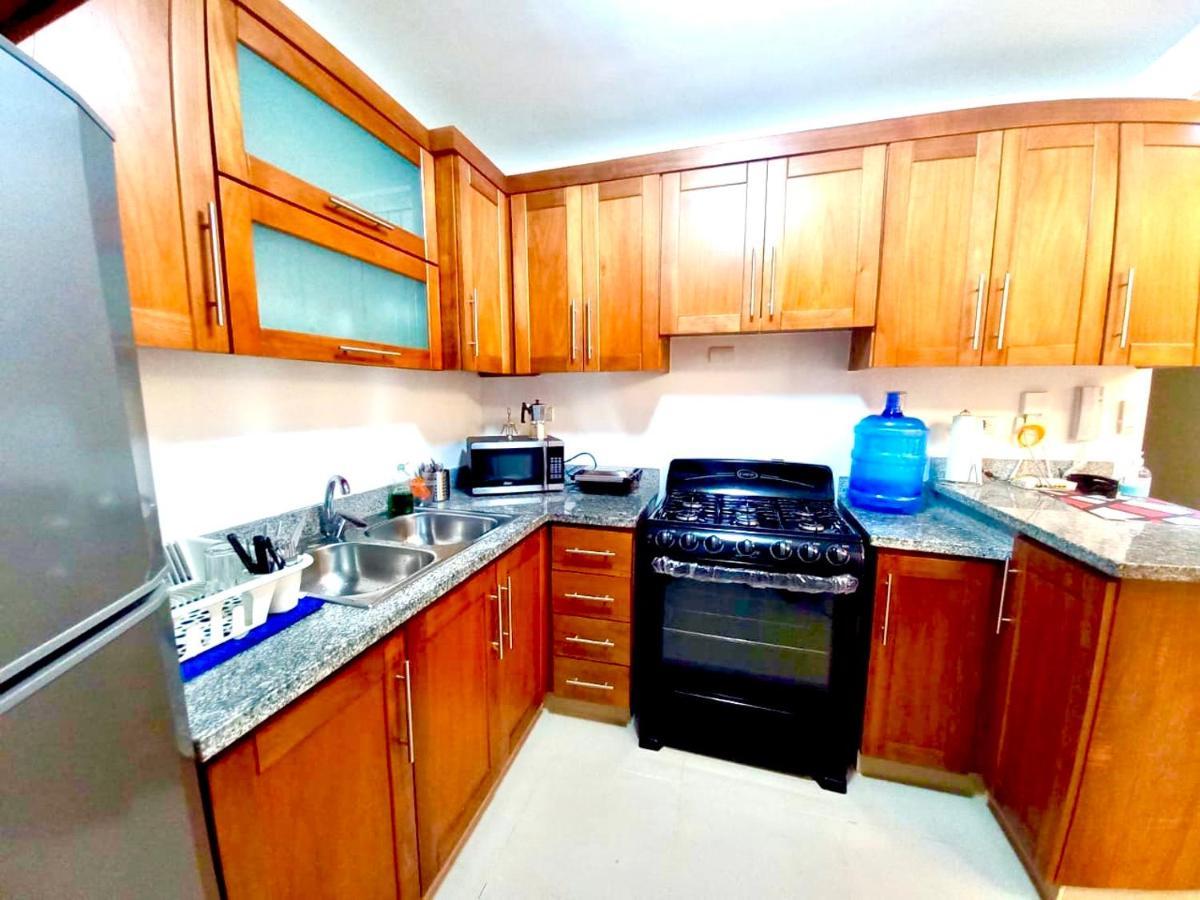 Your Space Piscina, Parque Infantil, 3 Habitaciones , Res Breezes Santiago Сантьяго-де-лос-Кабальерос Экстерьер фото